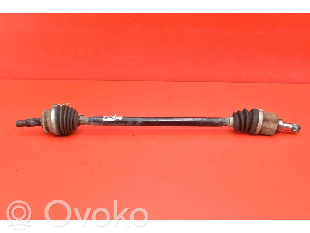 Etuvetoakseli   1S0407762D,1S0407762D