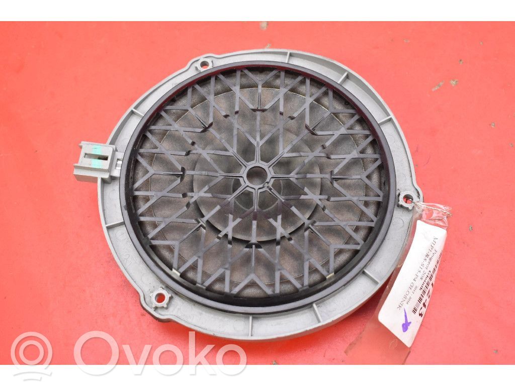 Peugeot 208 I Altavoz subwoofer 