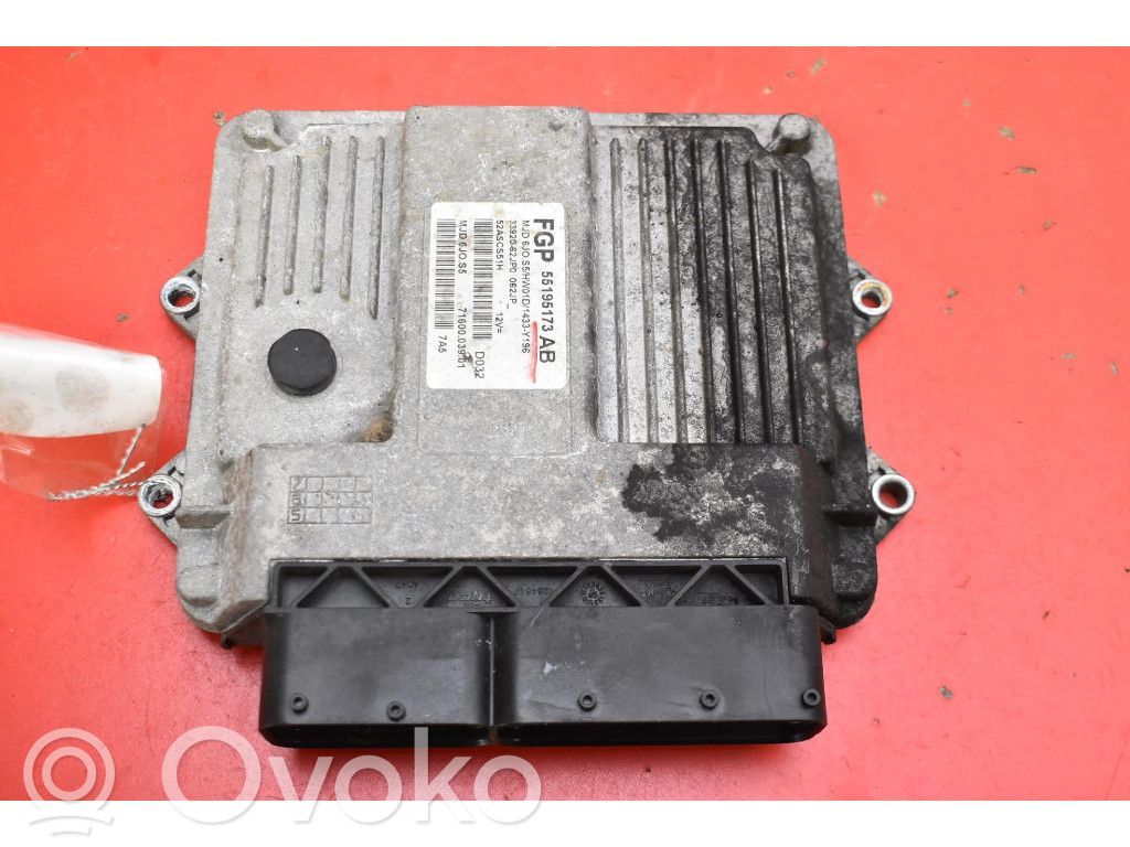Suzuki Swift I Engine control unit/module ECU 