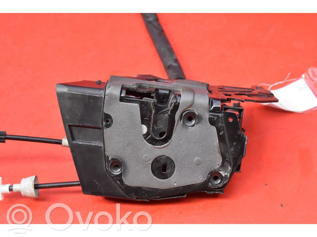 Jaguar XE Front door lock 