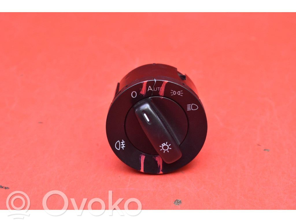 Volkswagen Golf Plus Light switch 
