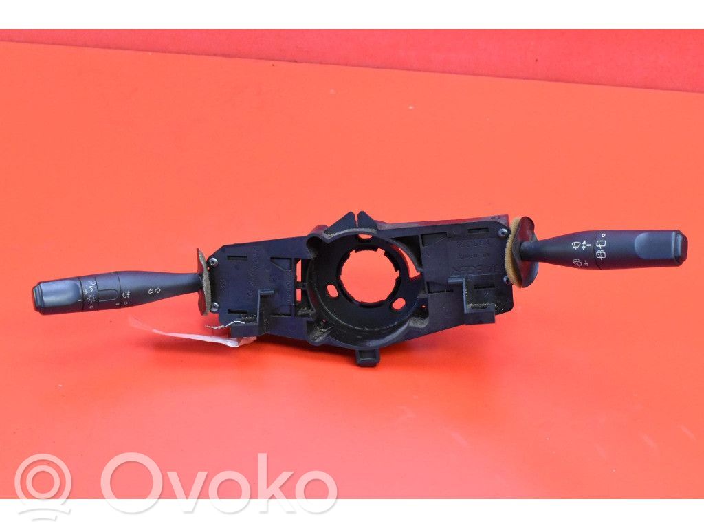 Peugeot 206 Otros interruptores/perillas/selectores 