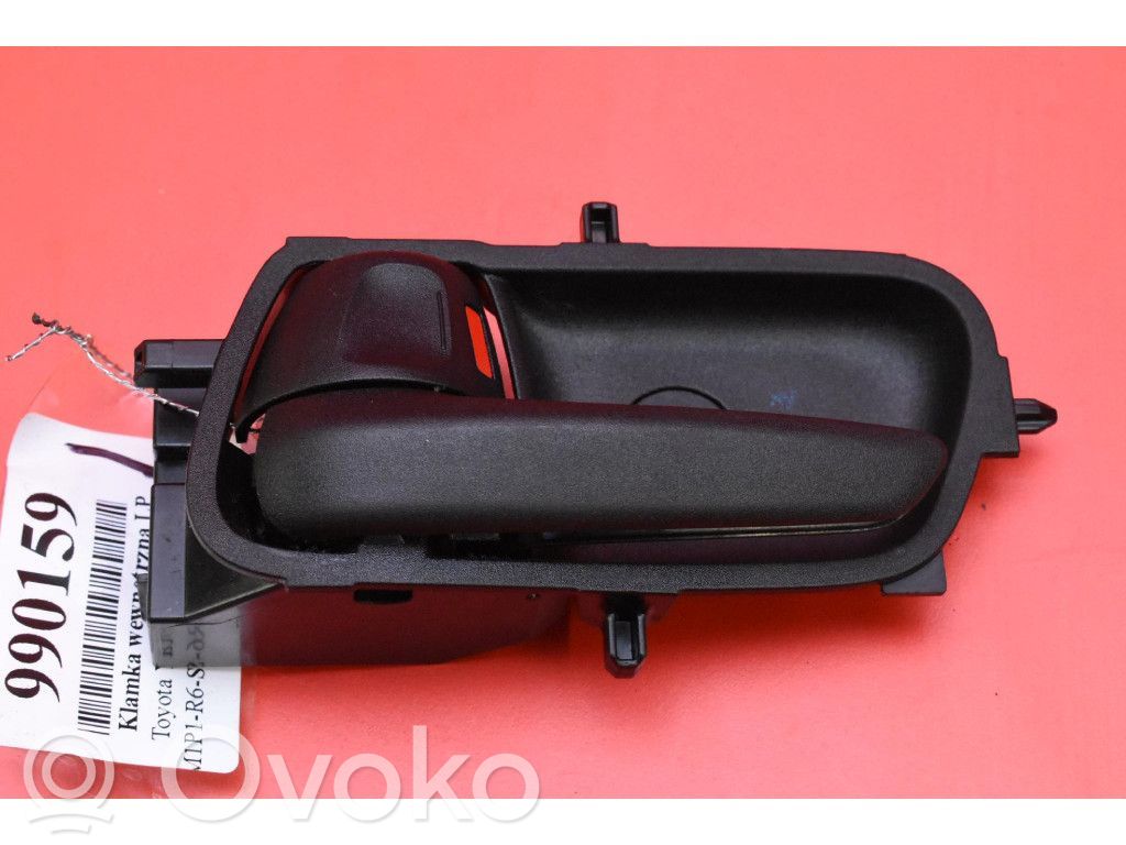 Toyota Yaris Mâner interior ușă față 