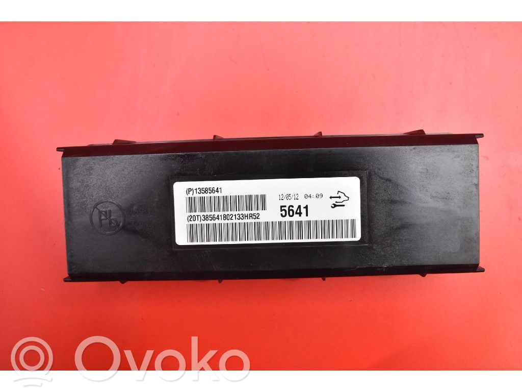 Engine control unit/module ECU   13585641,13585641
