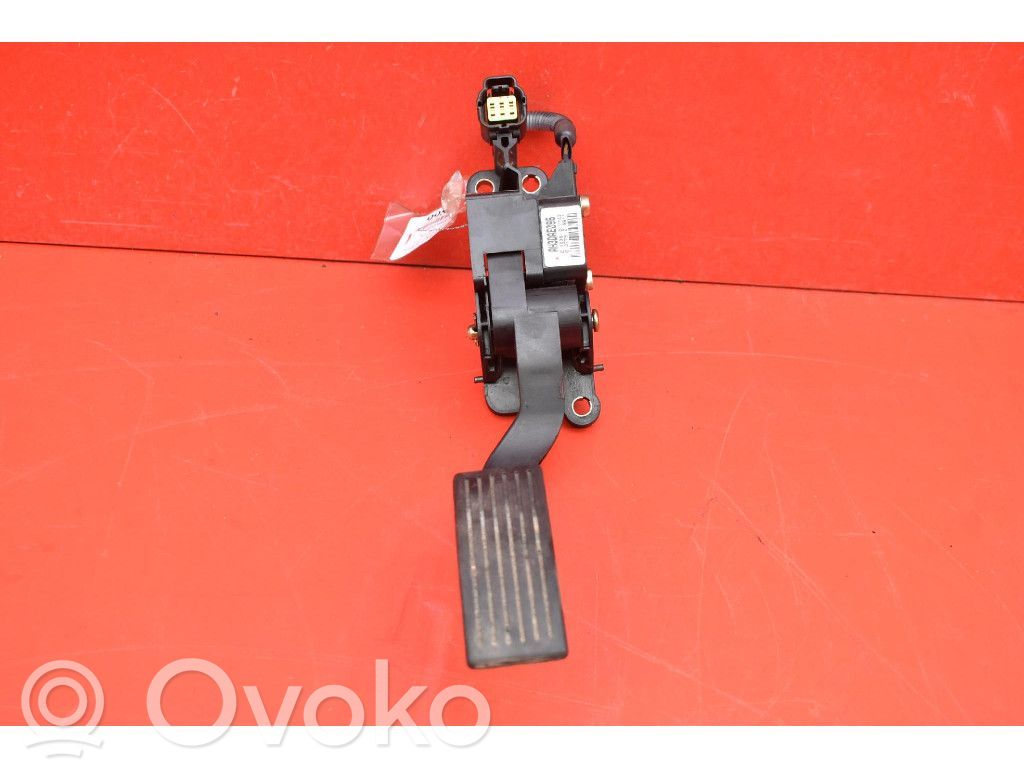 Pedał gazu / przyspieszenia   327261G800,327261G800