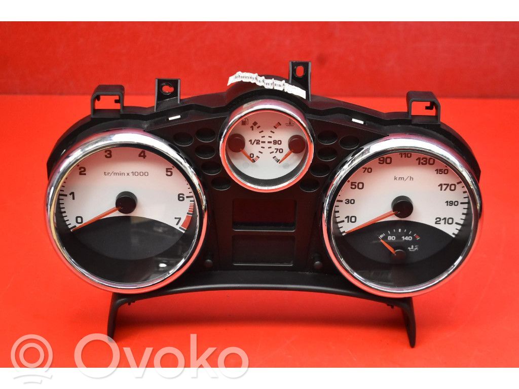 Mercedes-Benz E C207 W207 Nopeusmittari (mittaristo) 