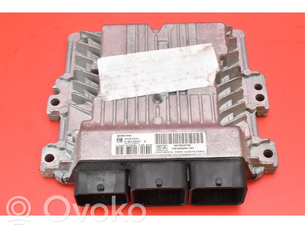 Peugeot 308 Unité de commande, module ECU de moteur