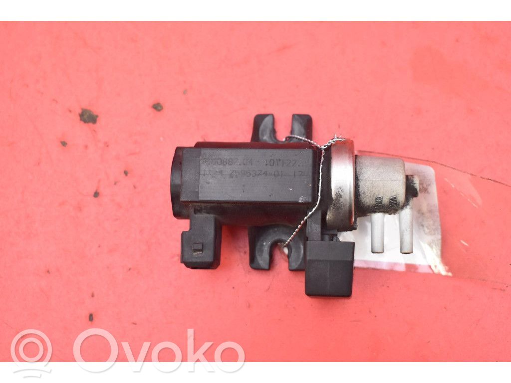 BMW 7 F01 F02 F03 F04 Valvola di depressione 