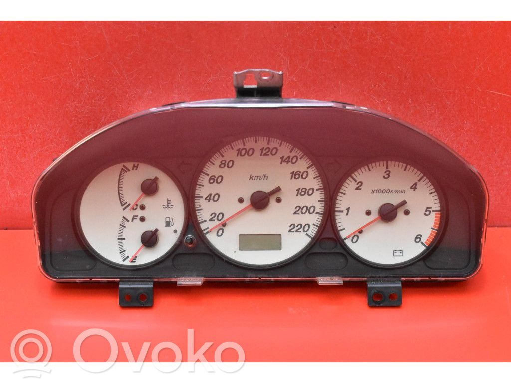 Mazda Premacy Speedometer (instrument cluster) 