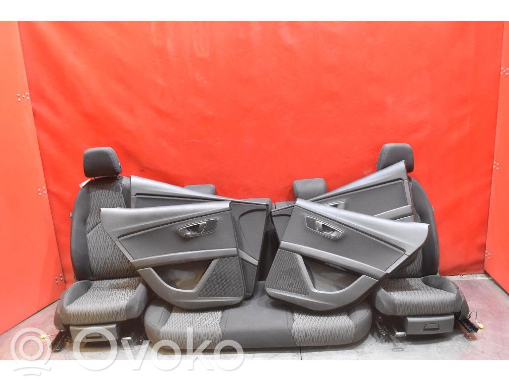 Seat set