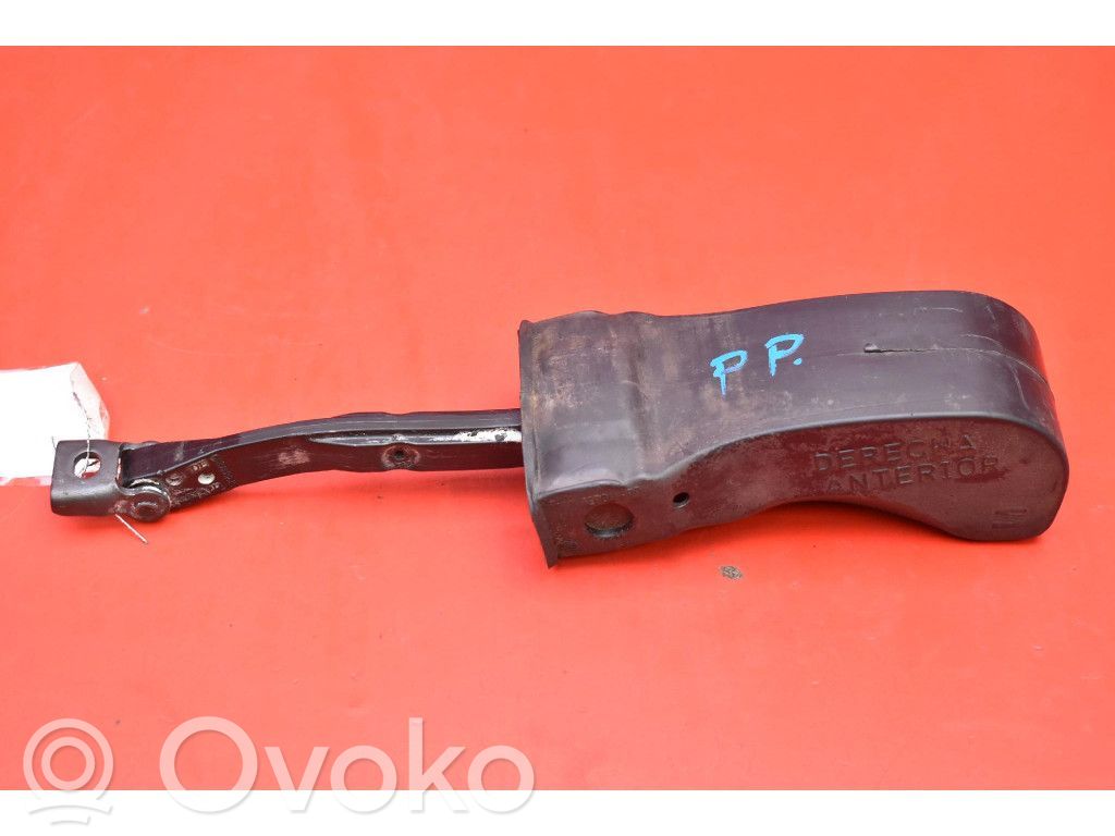 Seat Leon (5F) Etuoven pidätin 