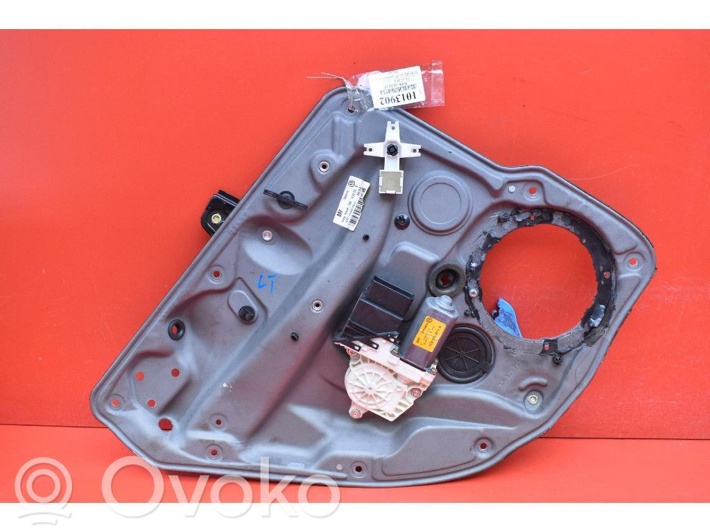 Volkswagen Golf IV Macara geam ușă spate cu motor