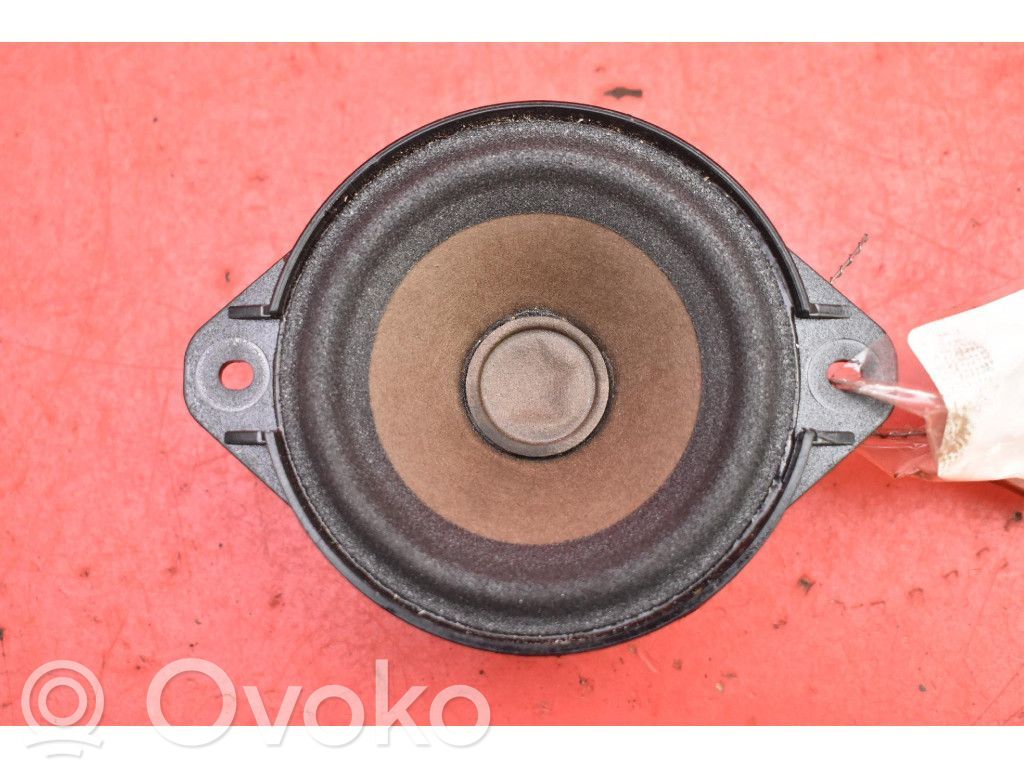 Tesla Model S Altavoz subwoofer 