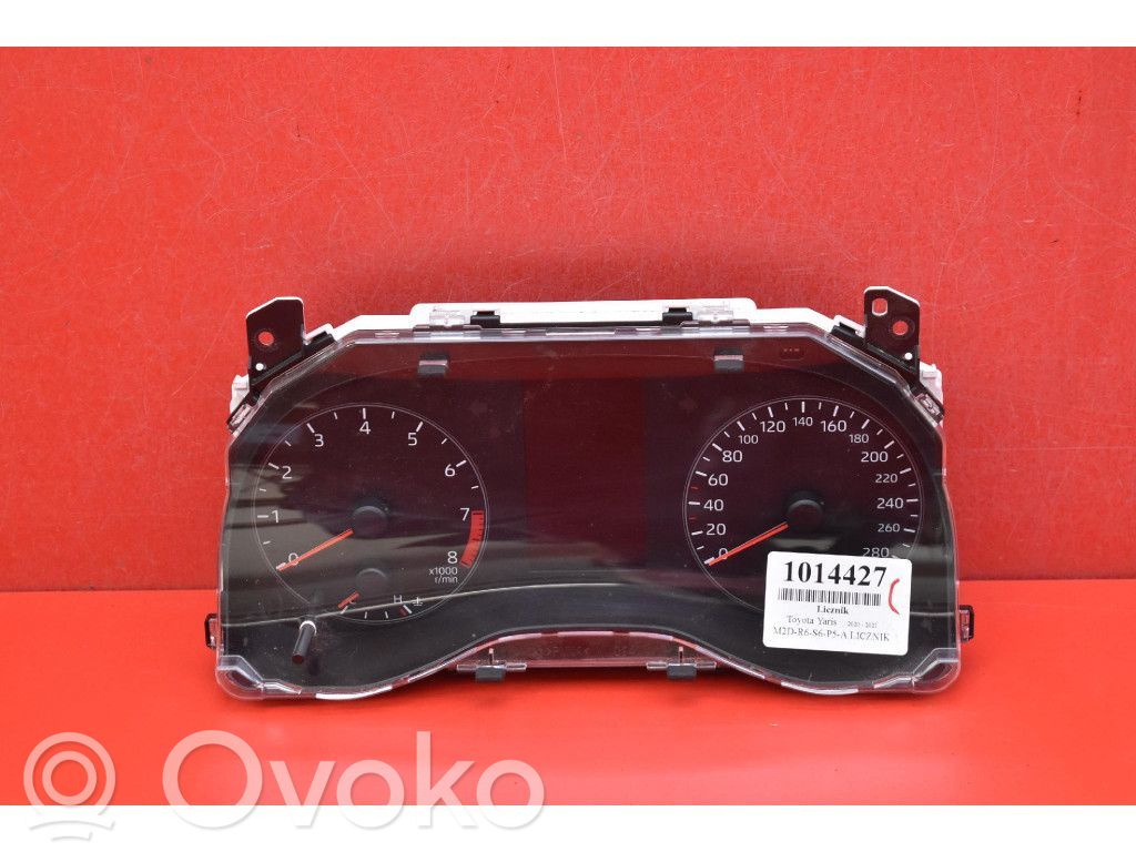 Toyota Yaris Geschwindigkeitsmesser Cockpit