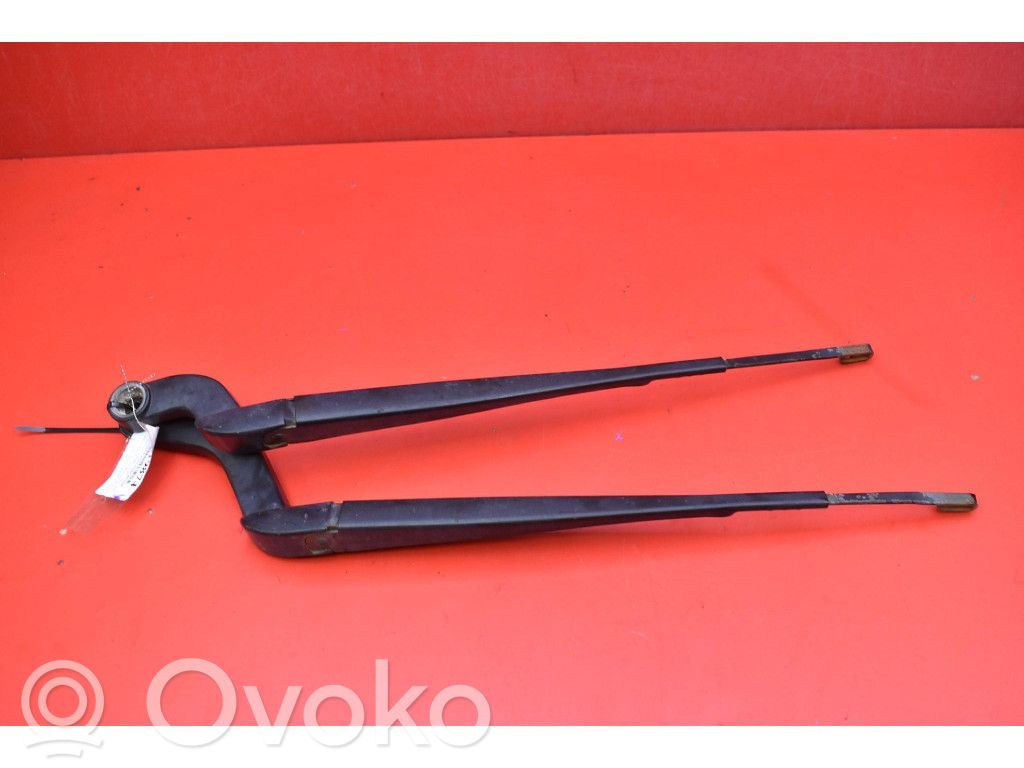 Land Rover Range Rover Sport L320 Ramię wycieraczki szyby przedniej / czołowej 