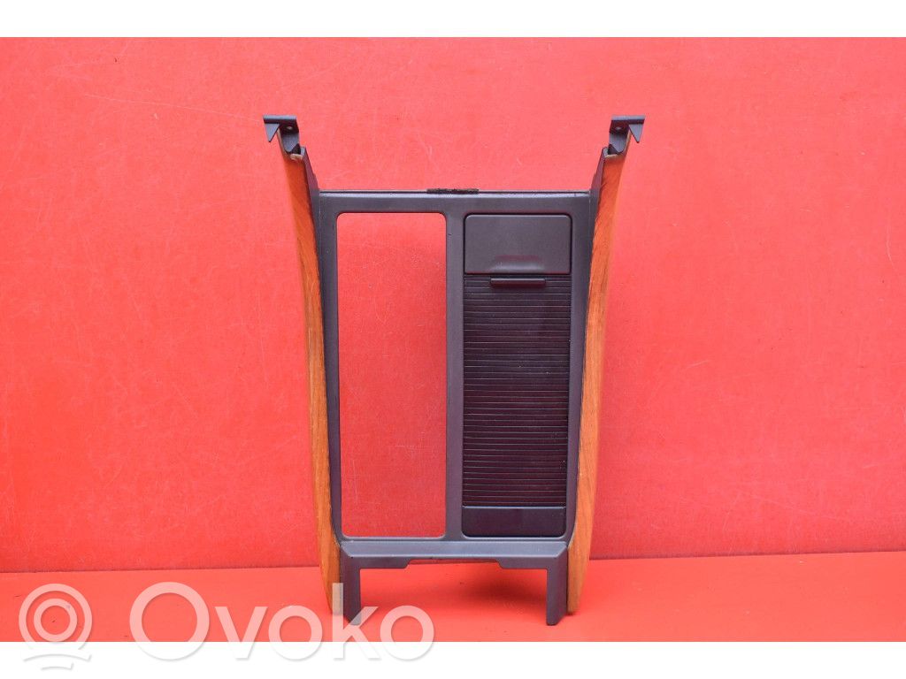 Land Rover Range Rover Sport L320 Schowek deski rozdzielczej 