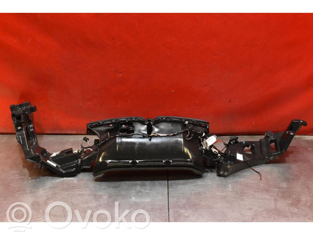 Tesla Model X Priekinė kėbulo dalis 