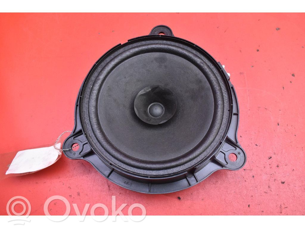 Renault Captur Altavoz subwoofer 