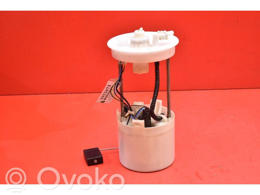 Honda Civic Polttoainesäiliön pumppu 