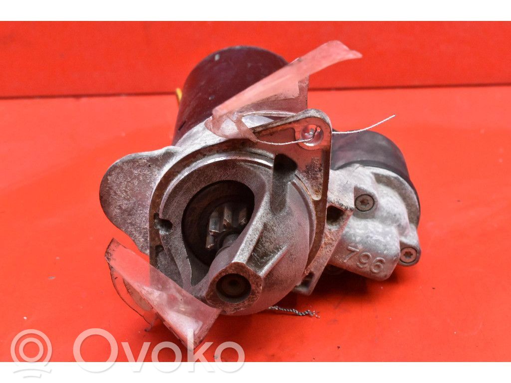 Opel Corsa D Starteris 