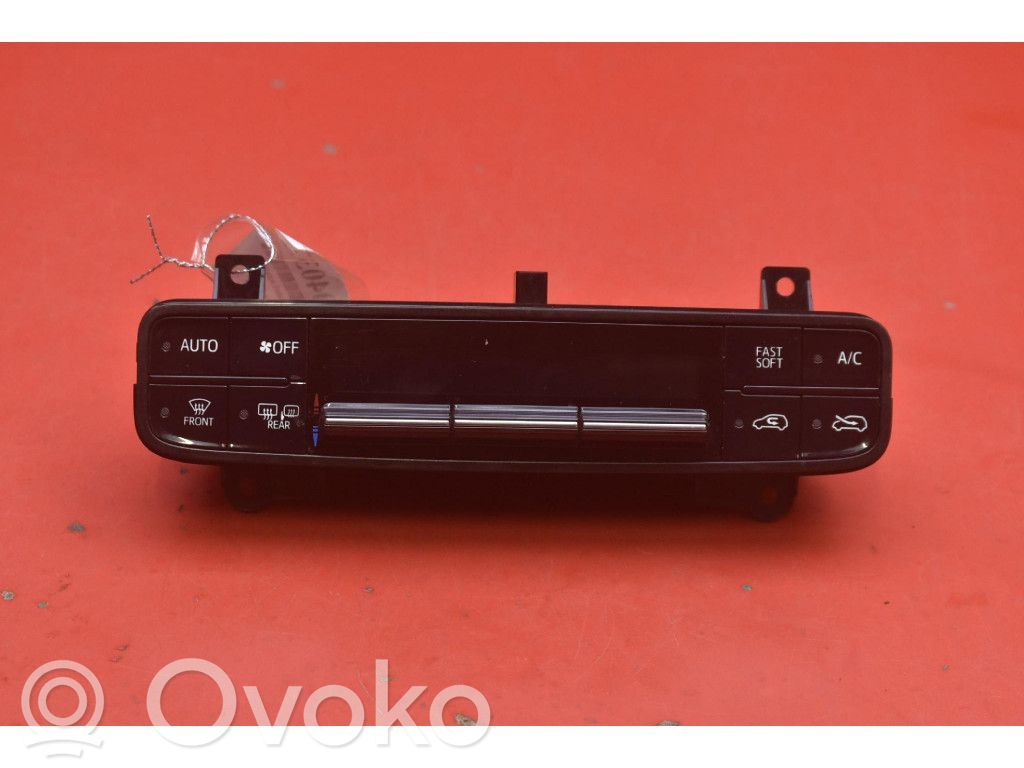 Toyota Auris E180 Climate control unit 