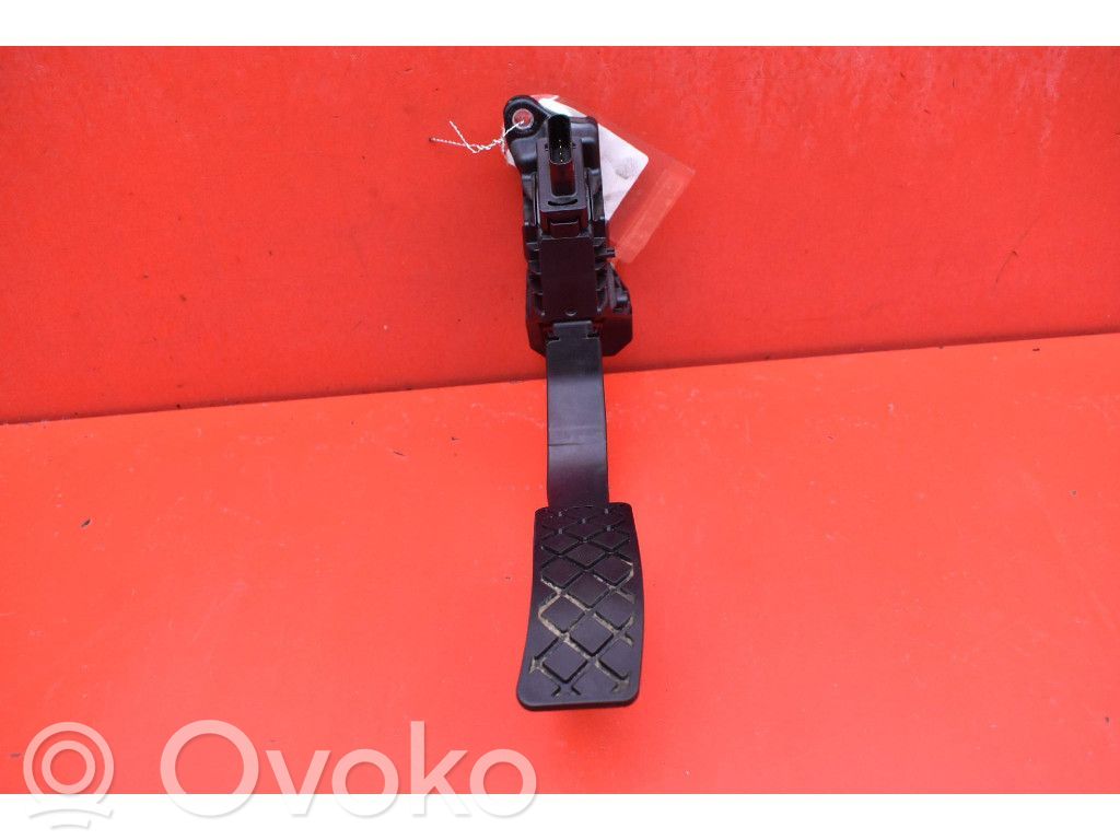 Akceleratoriaus pedalas   4KL723523,4KL723523