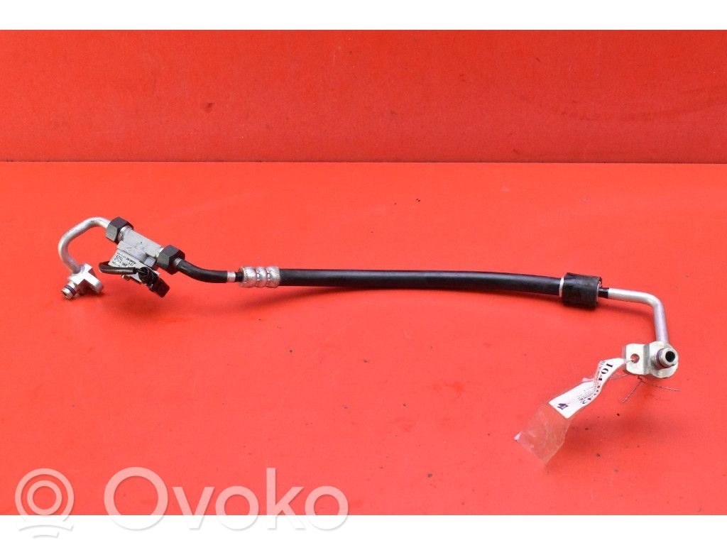 Audi e-tron Ilmastointilaitteen putki (A/C) 