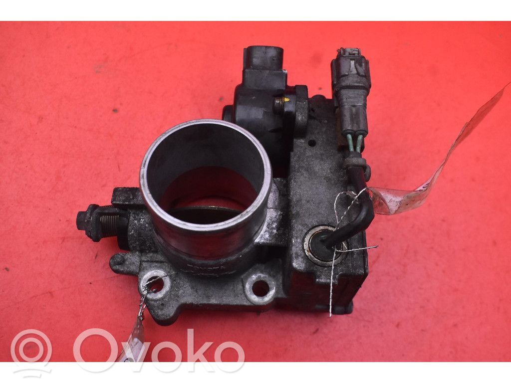 Toyota Avensis Verso Droselis 