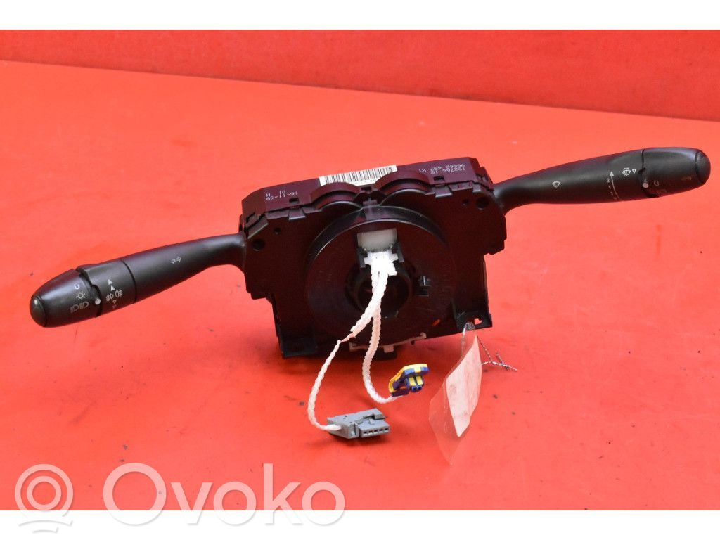 Citroen Berlingo Otros interruptores/perillas/selectores 