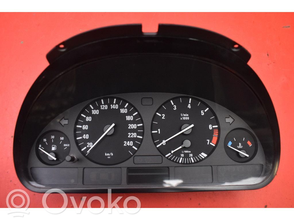 BMW 5 E39 Nopeusmittari (mittaristo) 