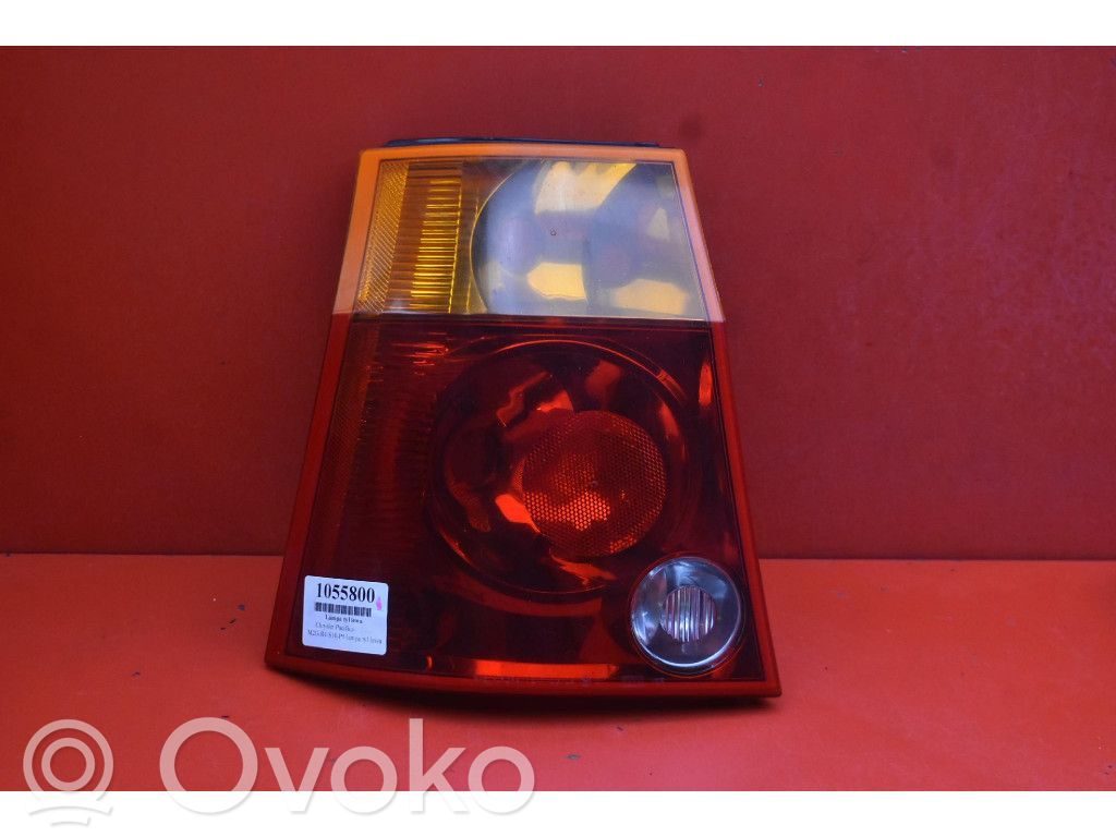 Chrysler Pacifica Rear/tail lights 