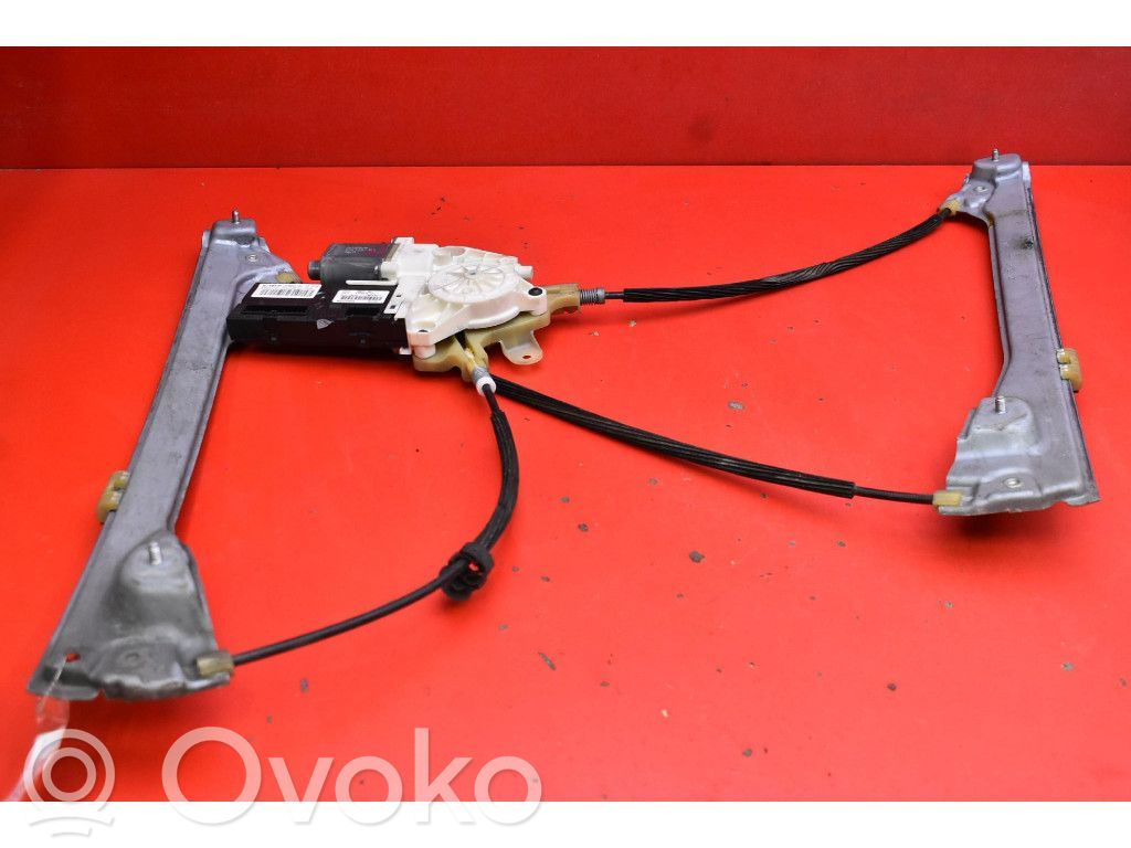 Renault Laguna III Regulador de puerta delantera con motor