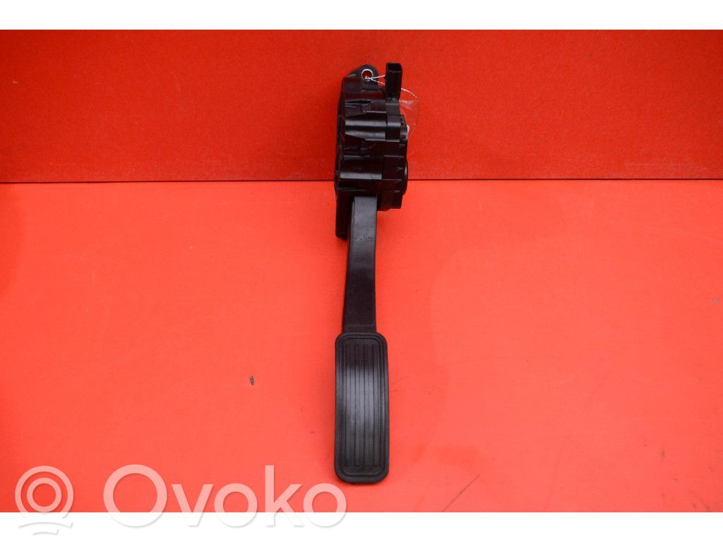 Ford Mondeo MK I Pedale dell’acceleratore 