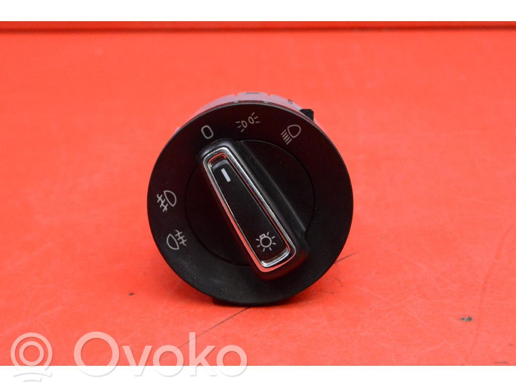 Skoda Rapid (NH) Light switch 