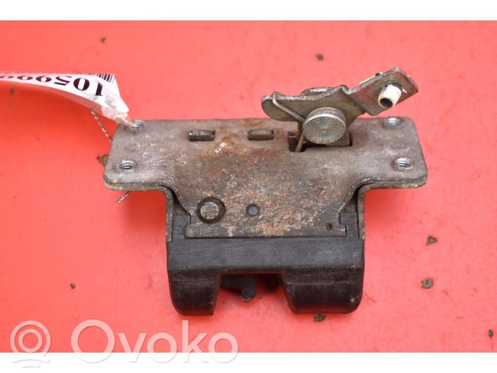 Tailgate/trunk/boot lock/catch/latch