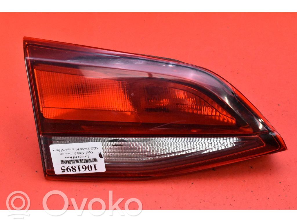 Bedford Astra Lampă spate în caroserie 