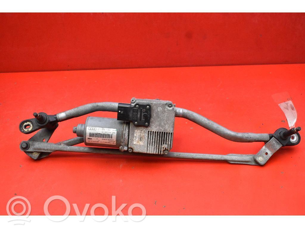 Audi A5 8T 8F Motor y varillaje del limpiaparabrisas delantero 