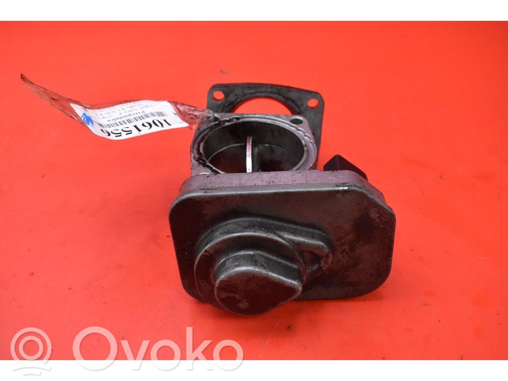 Opel Astra J Boîtier papillon 