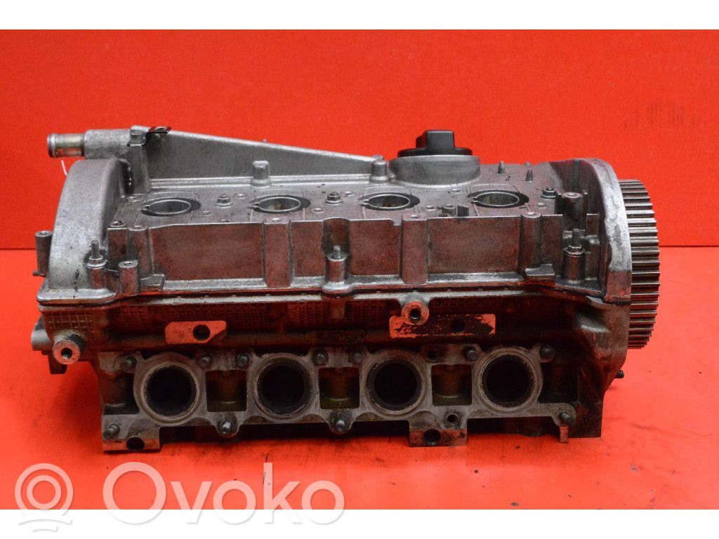 Audi A4 S4 B6 8E 8H Chiulasă motor 