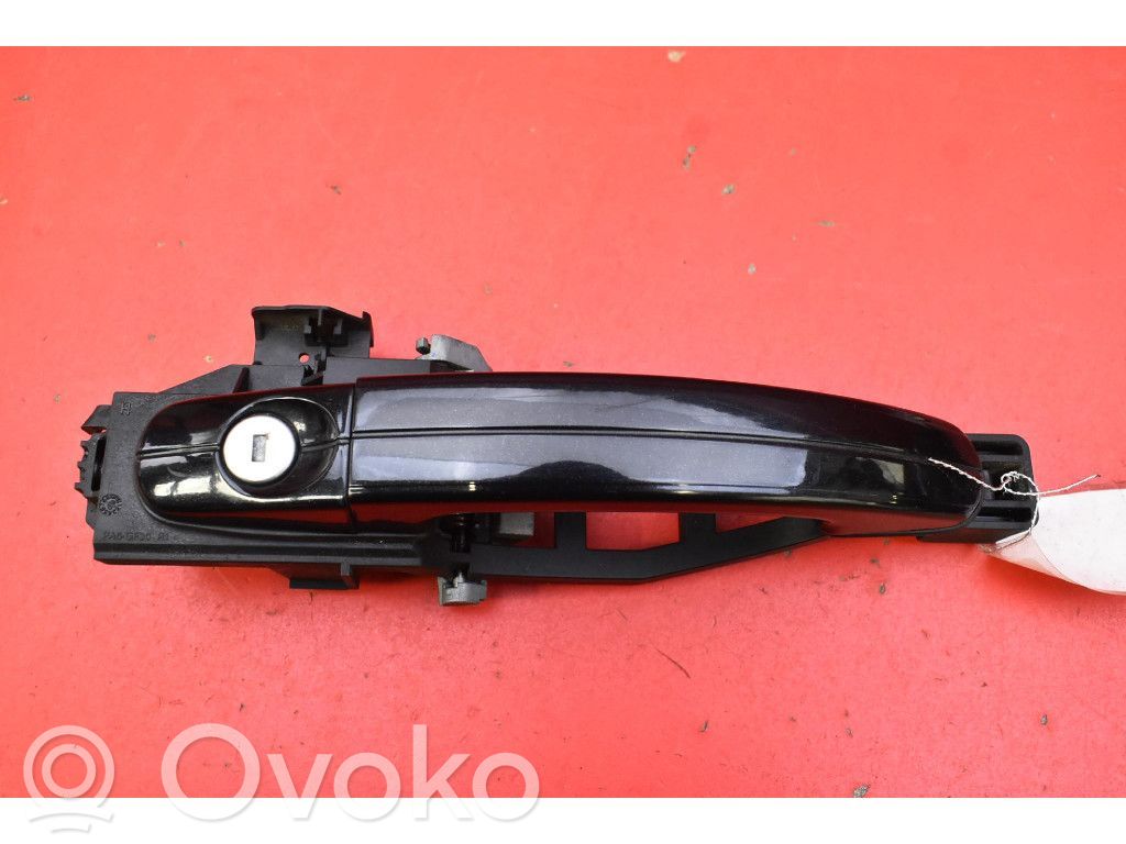 Ford Focus C-MAX Manecilla externa puerta delantera 