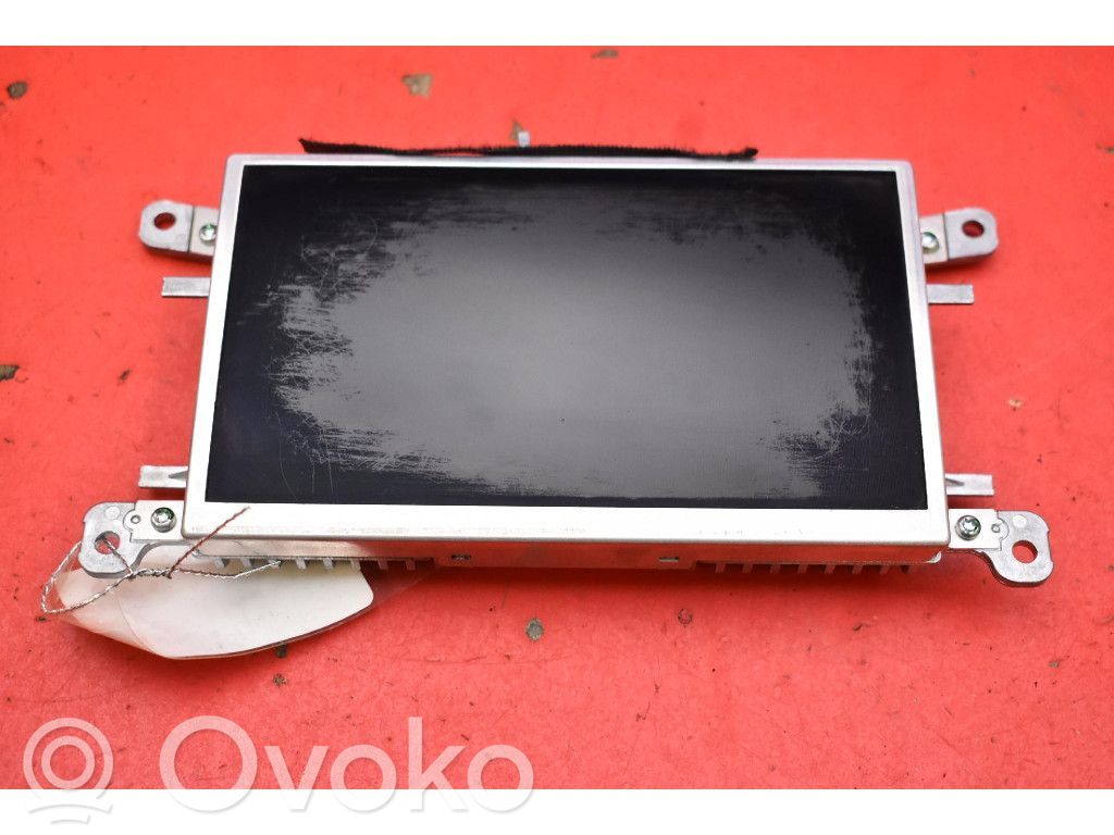 Audi A4 S4 B8 8K Radio / CD-Player / DVD-Player / Navigation
