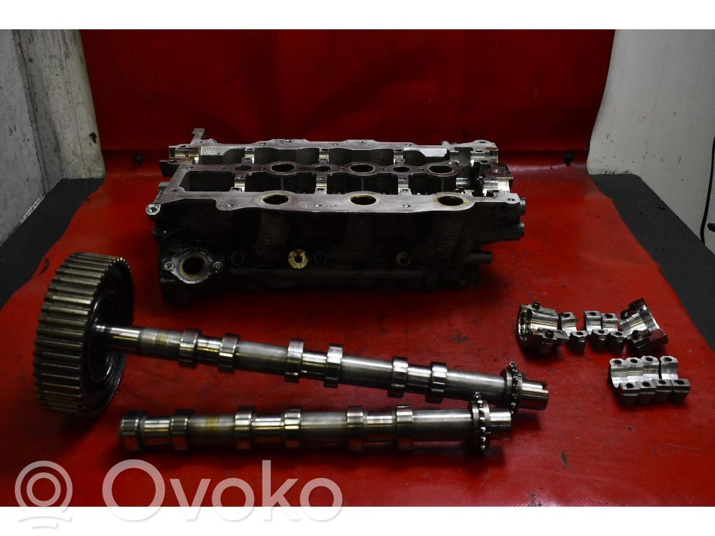 Jaguar XJ X351 Engine head 