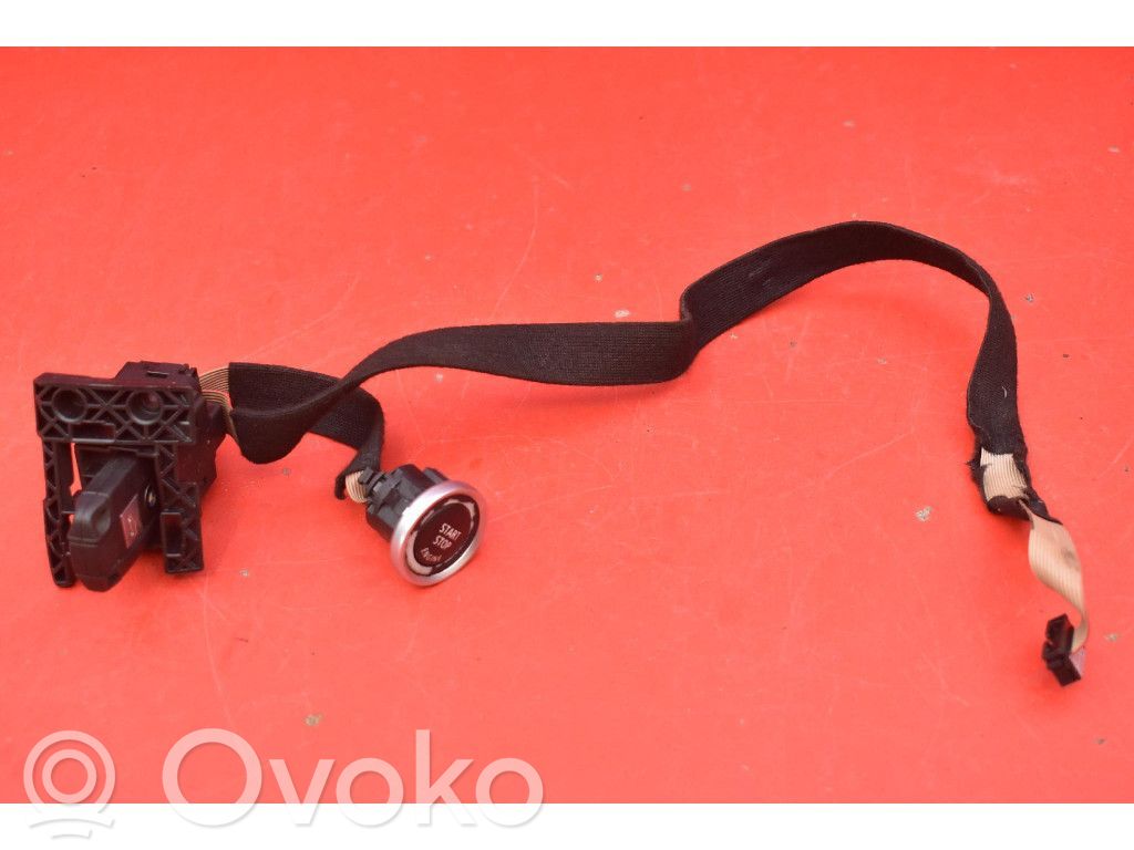 BMW 7 F01 F02 F03 F04 Contact aprindere 