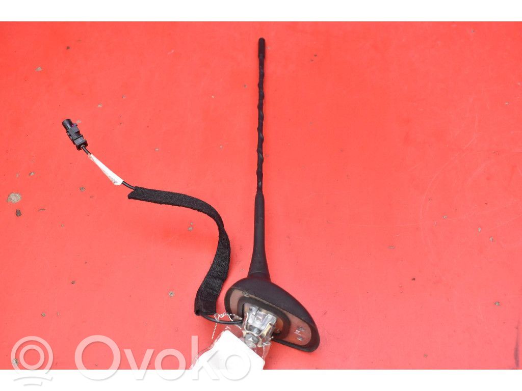 Opel Corsa E GPS Antenne 