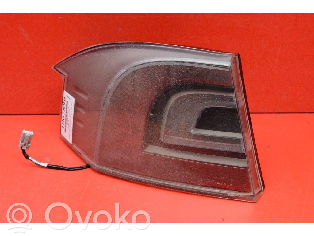 Tesla Model S Lampă spate în caroserie 