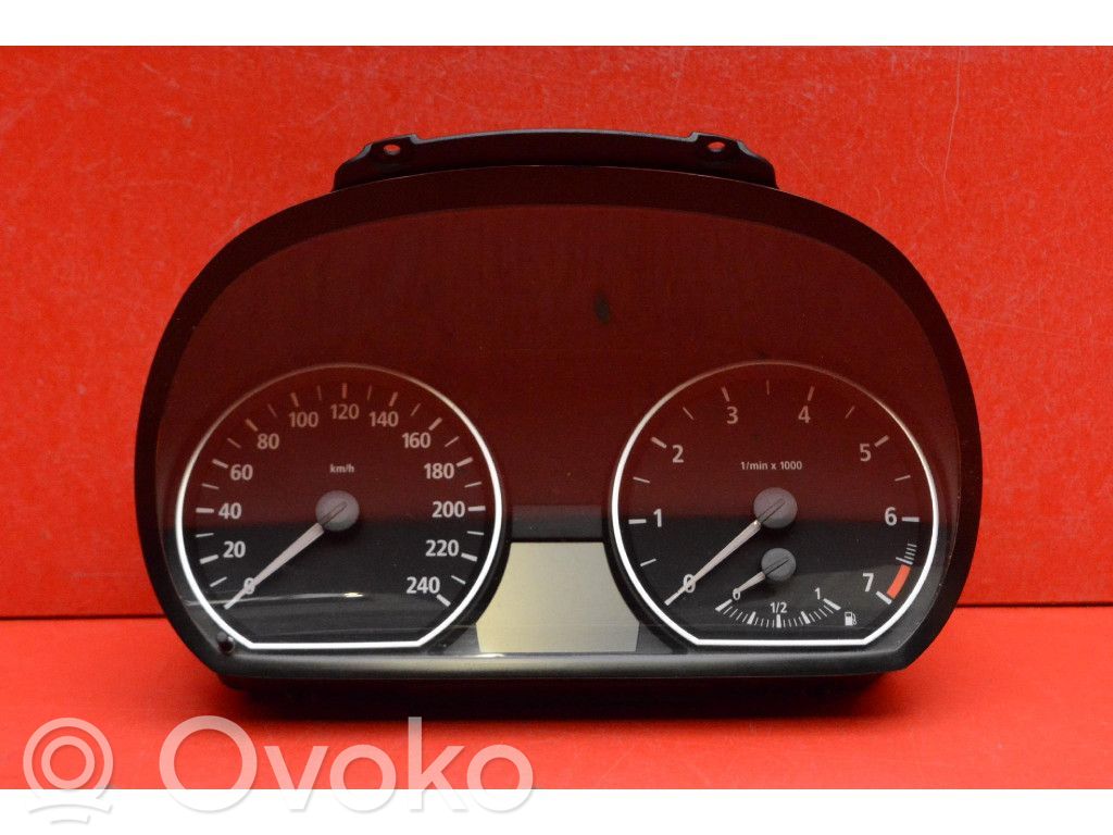 Geschwindigkeitsmesser Cockpit   6964499,6964499