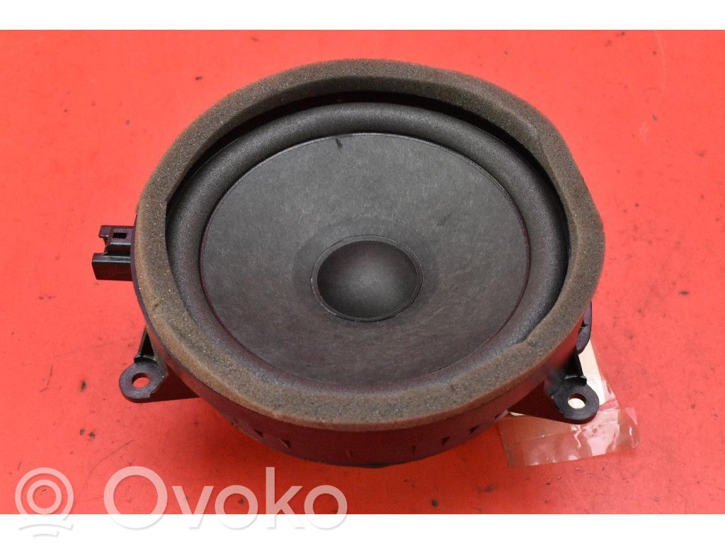 Volvo V60 Altavoz subwoofer 