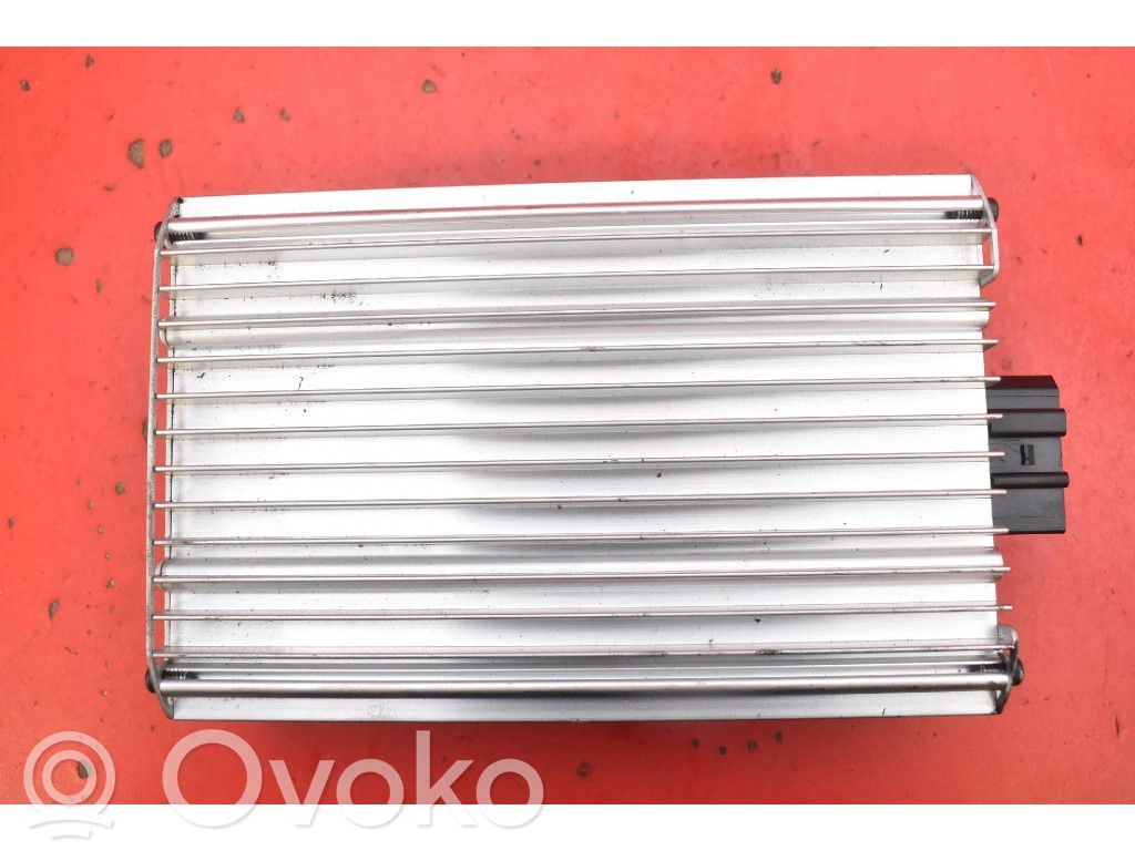 Audi A8 S8 D3 4E Garso stiprintuvas 
