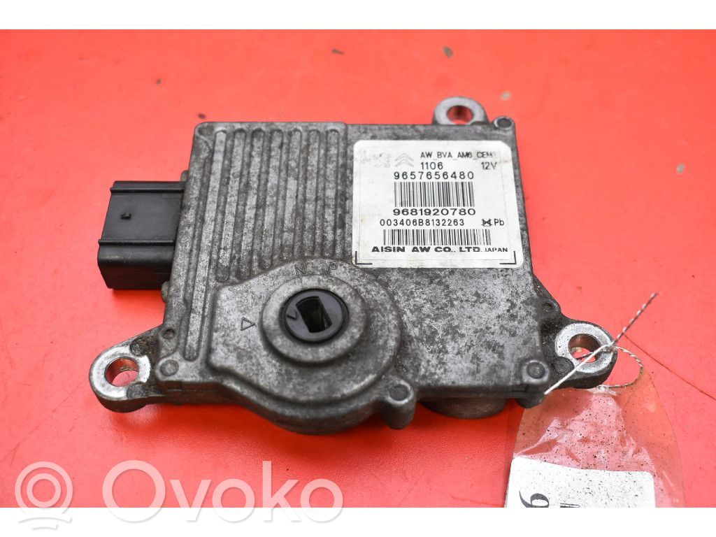 Peugeot 407 Gearbox control unit/module 
