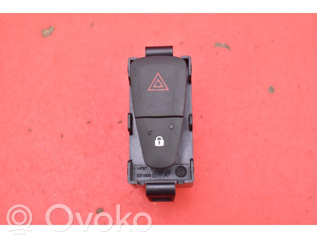Dacia Lodgy Hazard light switch 